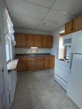 303 6th Ave NE in Jamestown, ND - Building Photo - Building Photo