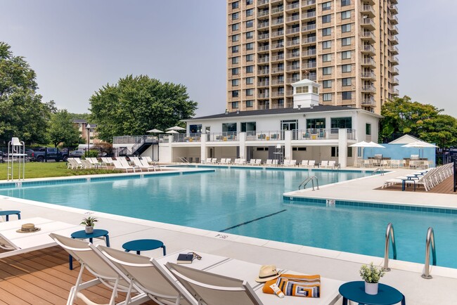 TowsonTown Place Apartments