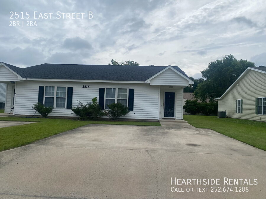 2515 East St in Winterville, NC - Building Photo