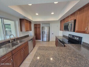 4428 E Joan De Arc Ave in Phoenix, AZ - Building Photo - Building Photo