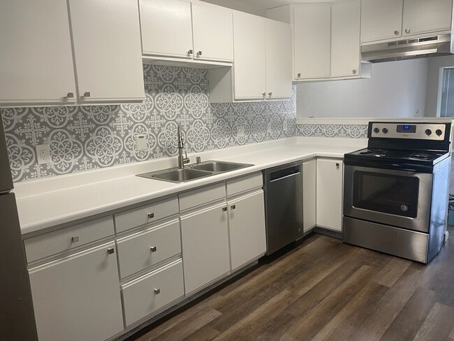 922 Plumas St, Unit 2