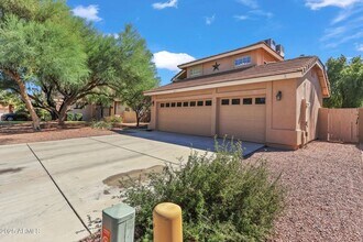 5211 E Elmwood Cir in Mesa, AZ - Building Photo - Building Photo