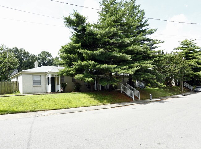 1949-1977 Jefferson Ave in Memphis, TN - Building Photo - Building Photo