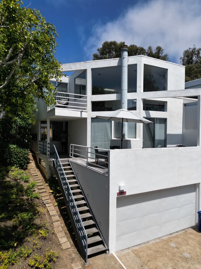 property at 226 4th St
