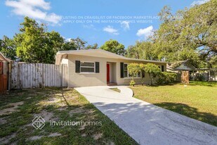 4103 E 97th Ave in Tampa, FL - Building Photo