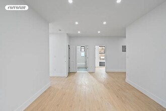 100 Convent Ave in New York, NY - Building Photo - Building Photo