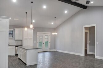 105 Byrom Ct in Whitesboro, TX - Building Photo - Building Photo