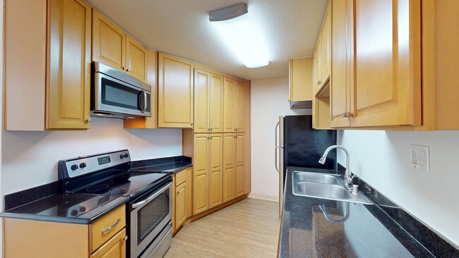 property at 1821 Lincoln Ave