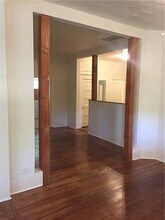 106 E 5th St in Dallas, TX - Foto de edificio - Building Photo