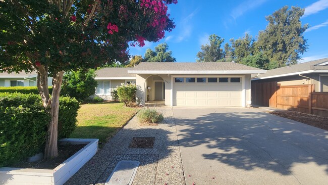 property at 3324 Lillard Dr