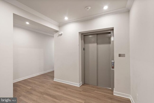 property at 46294 Mount Milstead Ter