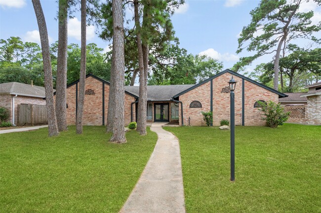 property at 16911 Summit Oaks Ln