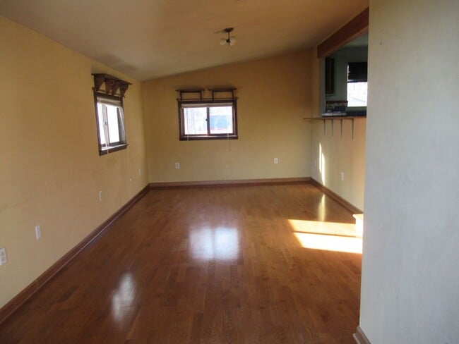 725 Lupfer Ave in Whitefish, MT - Building Photo - Building Photo
