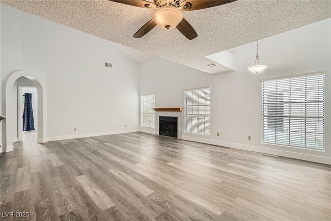 property at 4844 Maryvale Dr