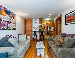 41 Charles St, Unit 4 in Boston, MA - Building Photo