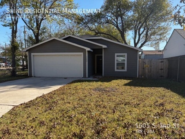 property at 1505 S 5th St