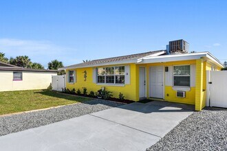 6 Palmetto Dr in Ormond Beach, FL - Building Photo - Building Photo