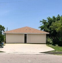 4613 Myla Ln in West Palm Beach, FL - Building Photo - Building Photo