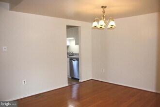 7438 Ardglass Dr in Lorton, VA - Building Photo - Building Photo