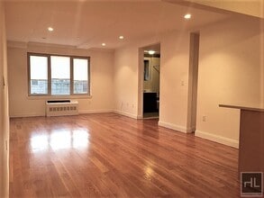 3030 Middletown Rd in Bronx, NY - Building Photo - Building Photo