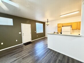 3002 W Elizabeth St in Fort Collins, CO - Building Photo - Building Photo