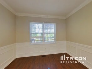 2661 Shady Ln in Pottstown, PA - Foto de edificio - Building Photo
