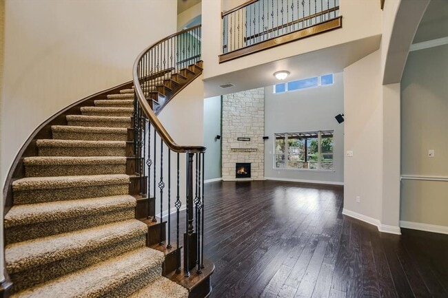 106 Wester Ross Ln in Lakeway, TX - Building Photo - Building Photo