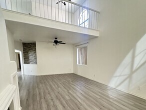 28605 Broadstone Way in Menifee, CA - Building Photo - Building Photo