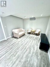 116 Tangmere Crescent in Markham, ON - Building Photo - Building Photo