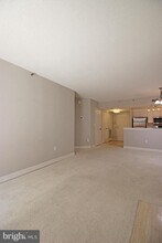 1045 N Utah St in Arlington, VA - Building Photo - Building Photo