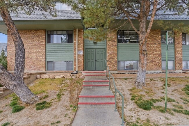 1140 Walnut Ave, Unit 17 in Grand Junction, CO - Foto de edificio - Building Photo