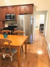48 Cameron Ave, Unit 1 in Somerville, MA - Building Photo - Building Photo