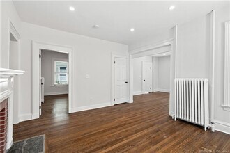 318 Humphrey St in New Haven, CT - Building Photo - Building Photo