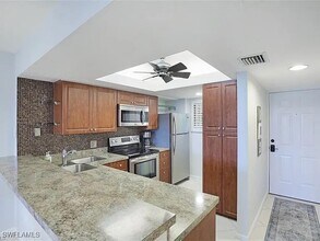 3631 Wild Pines Dr in Bonita Springs, FL - Building Photo - Building Photo