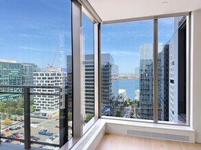 133 Seaport Blvd in Boston, MA - Building Photo - Building Photo