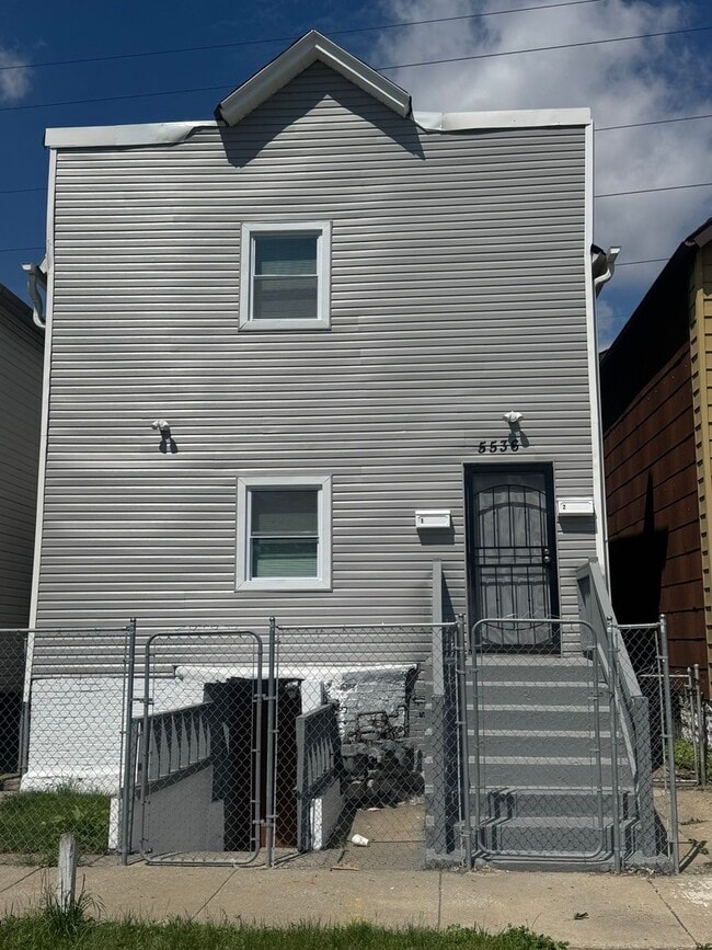 property at 5536 S Perry Ave