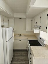 231 Linden Ave in Carpinteria, CA - Building Photo - Building Photo