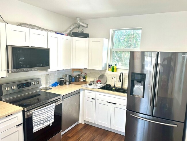 property at 6326 NW 1st Pl