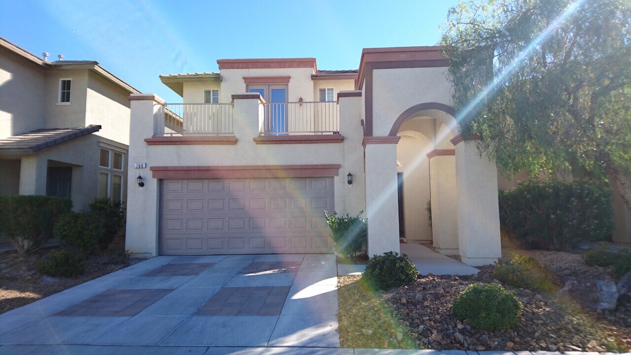 769 Feather Ridge Dr in Henderson, NV - Building Photo
