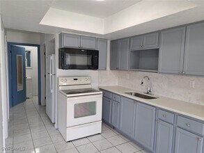 3743 Estelle Ave in Ft. Myers, FL - Building Photo - Building Photo