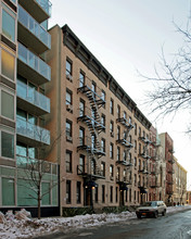 544-548 W 50th St in New York, NY - Building Photo - Building Photo