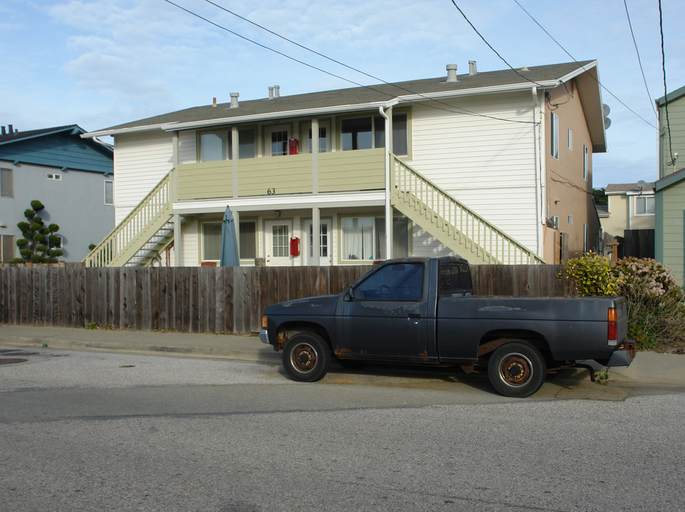 63 Montecito Ave in Pacifica, CA - Building Photo