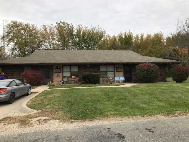 Applebrook Apartments in Holden, MO - Building Photo