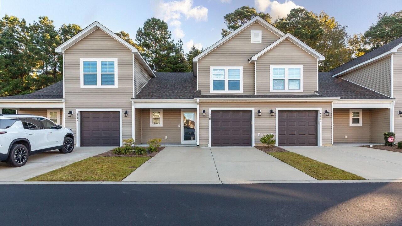 132 Machrie Loop in Myrtle Beach, SC - Building Photo