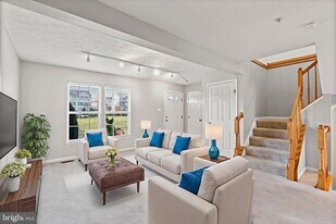 5030 Finsbury Rd in Rosedale, MD - Building Photo