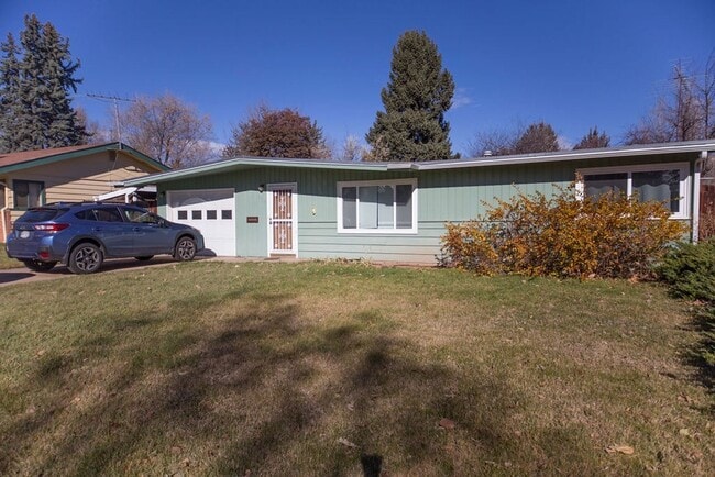 property at 830 Balsam Ln