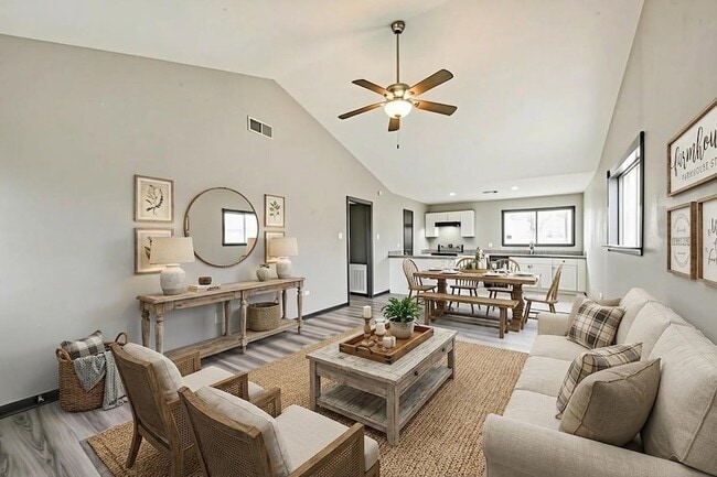 2718 Summertime Dr in Houston, TX - Building Photo - Building Photo