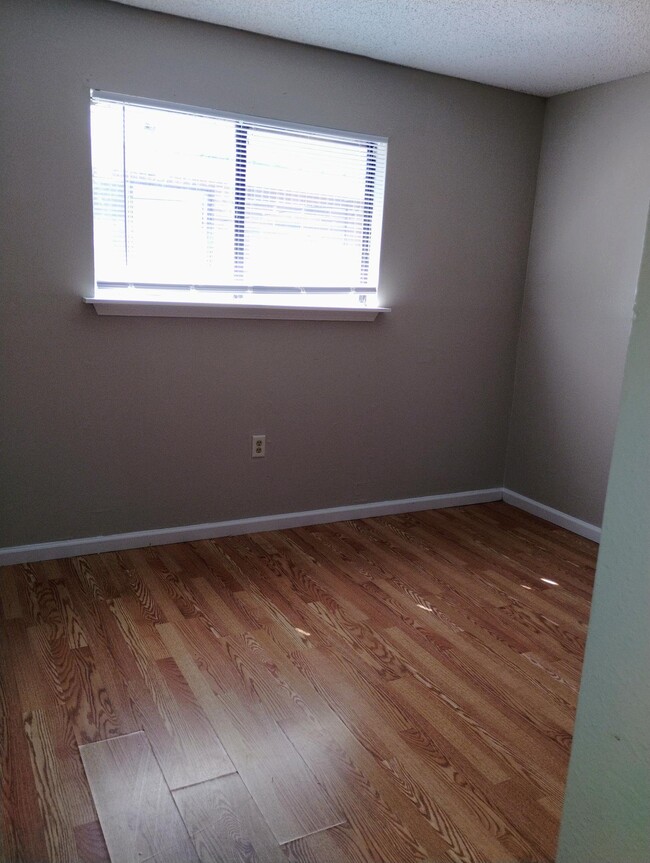 1744 Cedar Lake Dr, Unit D in Baton Rouge, LA - Building Photo - Building Photo