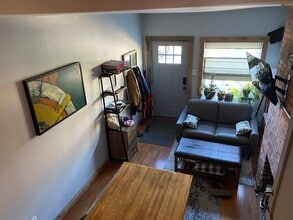4 Rickenbach St in Pittsburgh, PA - Building Photo - Building Photo