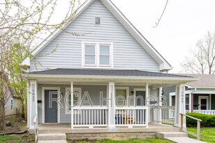 1027 St Paul St in Indianapolis, IN - Building Photo